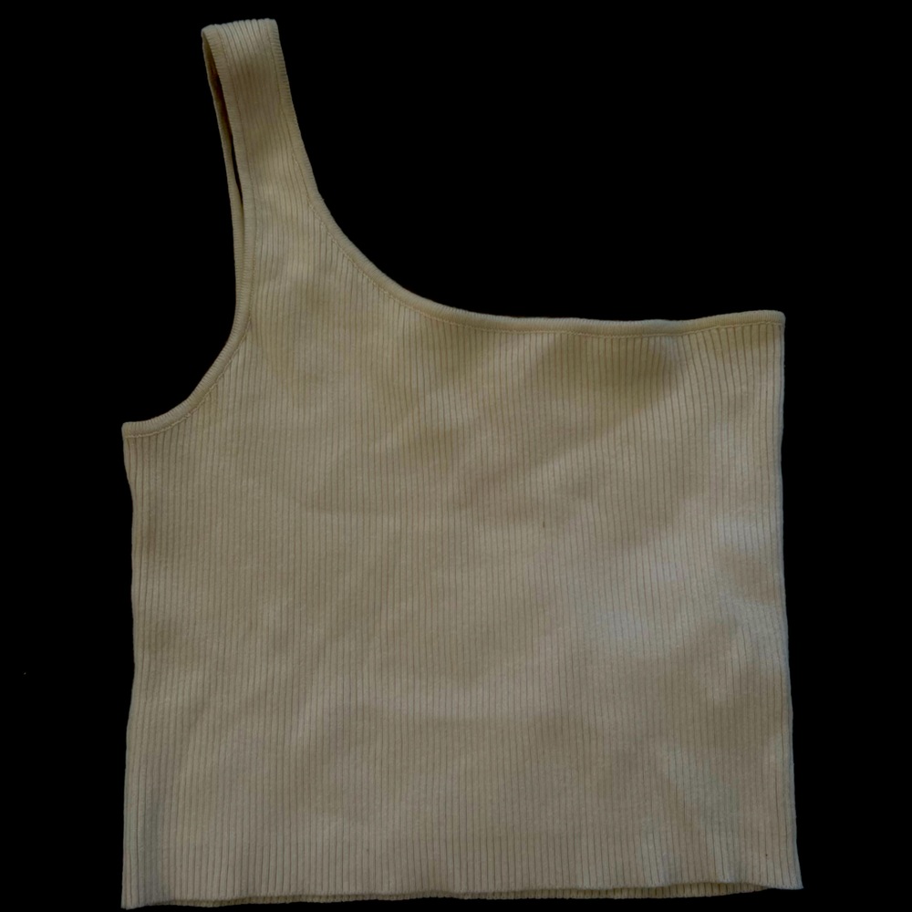 (beige) one shoulder crop